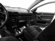 VVolkswagen Passat 2002 г.в.