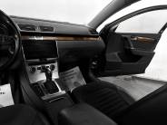 VVolkswagen Passat 2012 г.в.