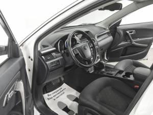 FAW Besturn X80